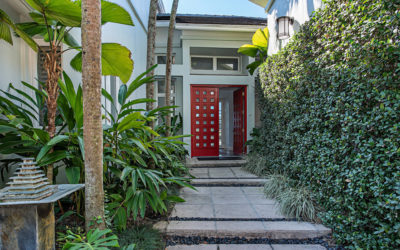 584 Banyan Blvd Naples Front door